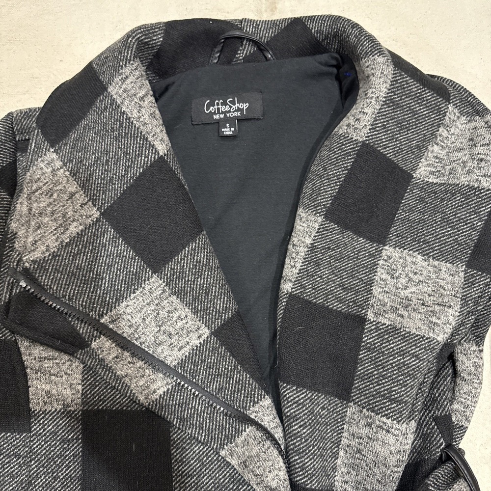 Coffee Shop Buffalo Plaid Black & White Edgy Casual Plaid mid Length Coat Size S